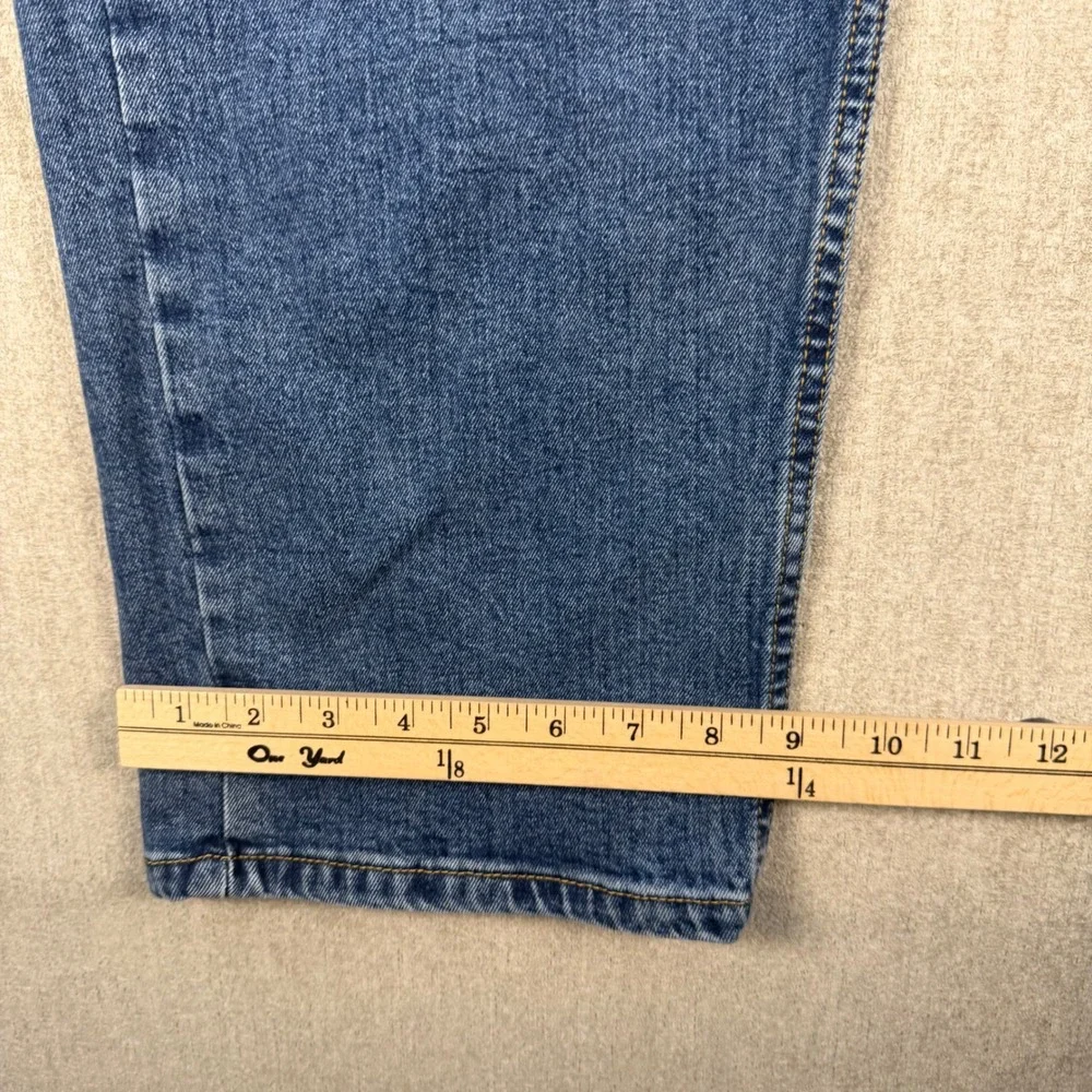 Levi's 505 Regular Fit Jeans Mens 44x32 Blue Denim Straight Leg Medium Wash